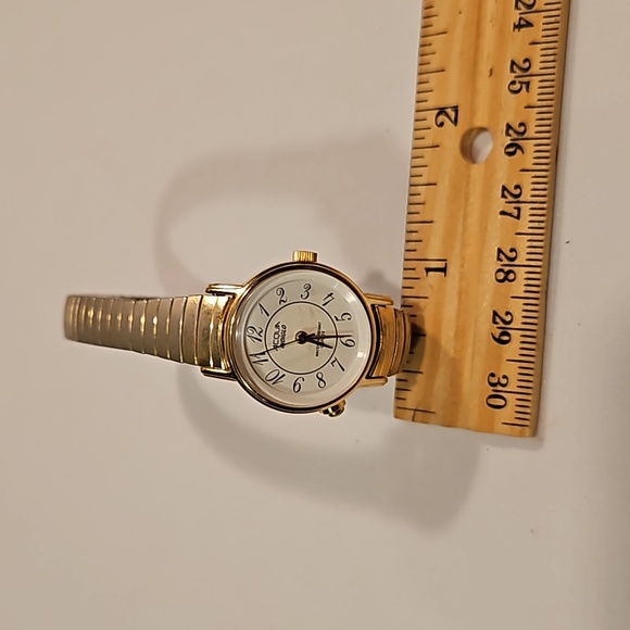 Acqua Indiglo Gold & Silver Tone Quartz Wrist Watch Lighted - Picture 5 of 11